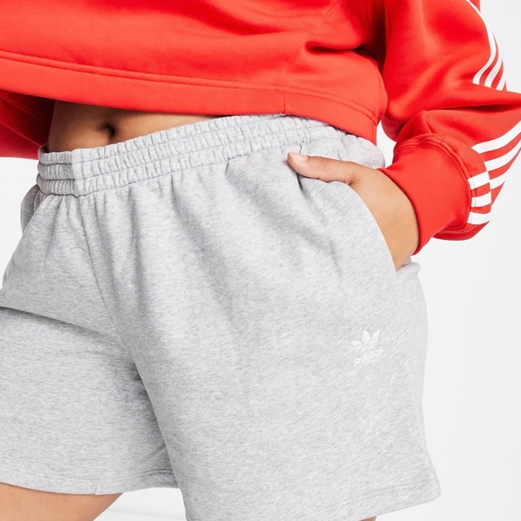 Adidas Essential Original Plus Size Gray‎ Shorts 4X NEW - Picture 2 of 8